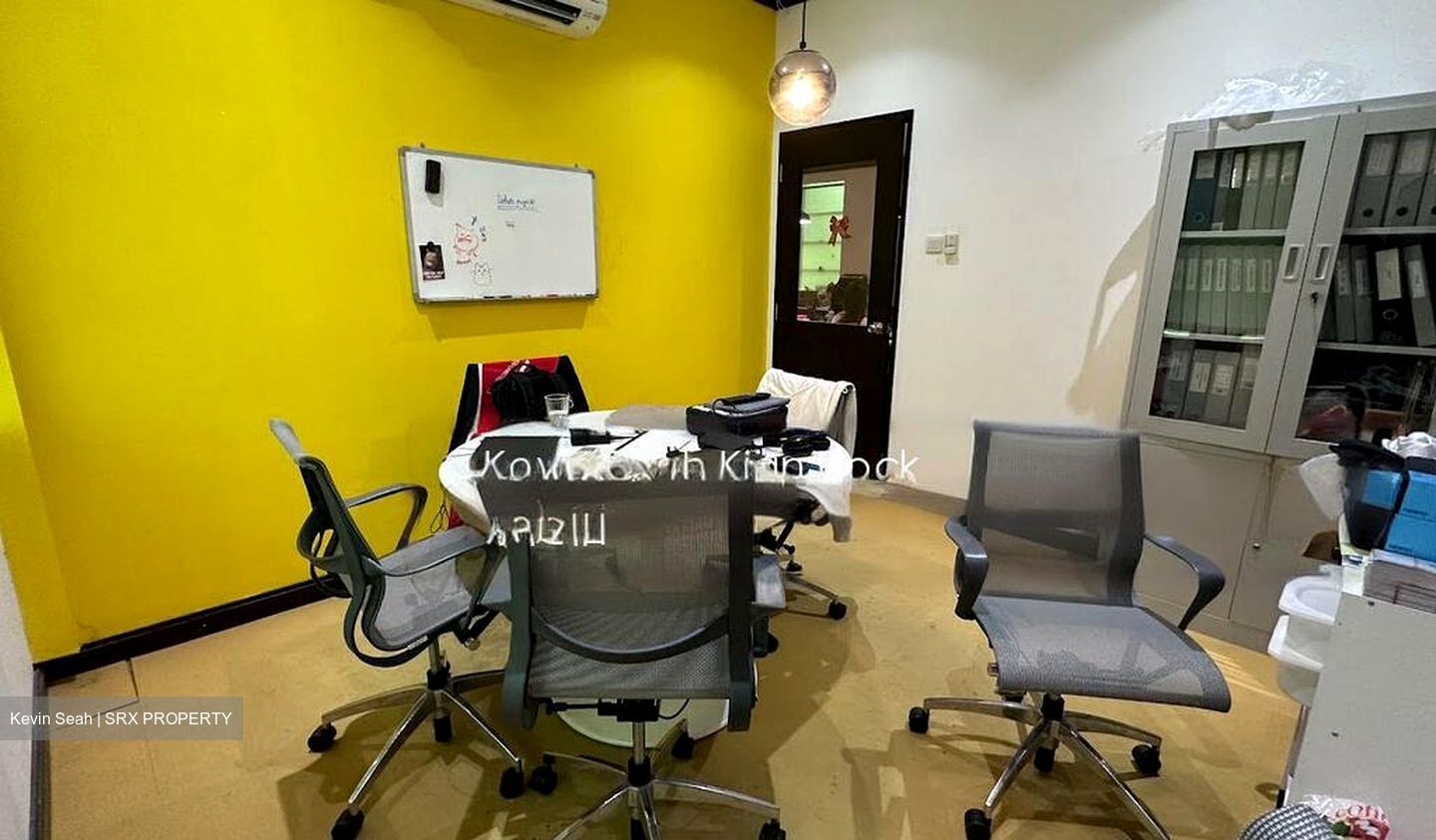 Paragon Medical Centre (D3), Office #462049481